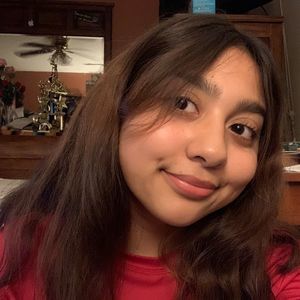 Meet your Posher, Daniela